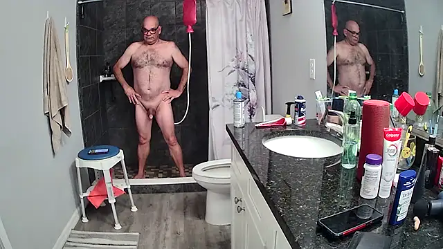 lou63ponce online show from September 10, 2025, 2:17 pm