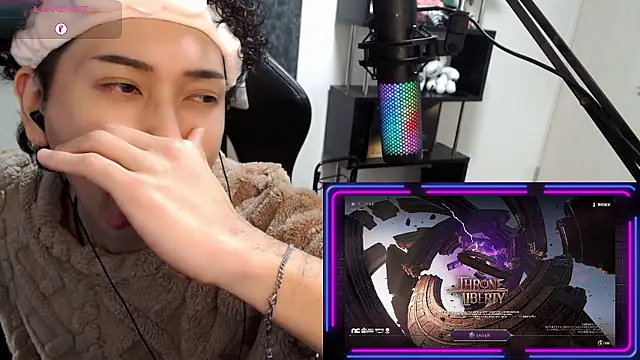 Snapshot of Shizukuu chatting on January 13, 2026, 1:27 pm Shizukuu online show from January 13, 2026, 1:27 pm