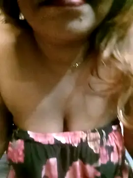 Snapshot of Shaali_Ang chatting on March 4, 2026, 11:55 pm Shaali Ang online show from March 4, 2026, 11:55 pm