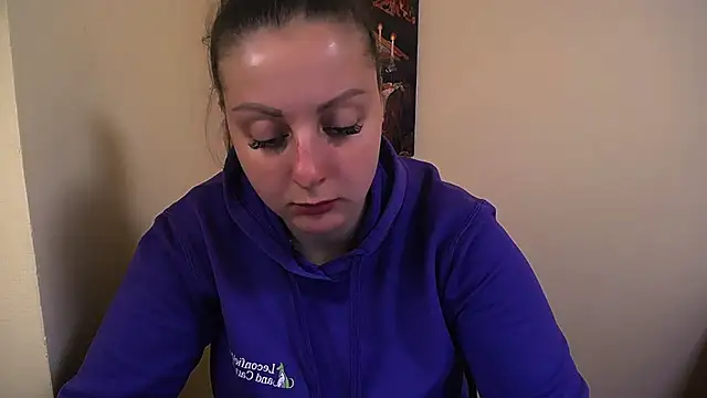  Annabelle Lee online show from October 13, 2025, 6:13 am