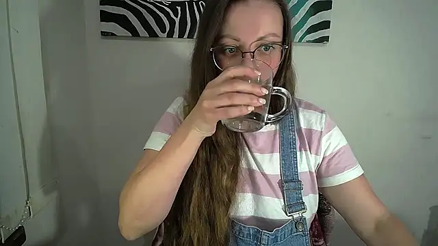 Snapshot of _Annabelle_Lee chatting on June 18, 2026, 9:14 am Annabelle Lee online show from June 18, 2026, 9:14 am