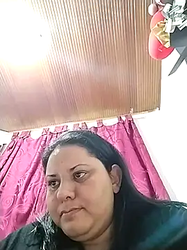 tetasgrandes karol online show from December 3, 2024, 5:42 am