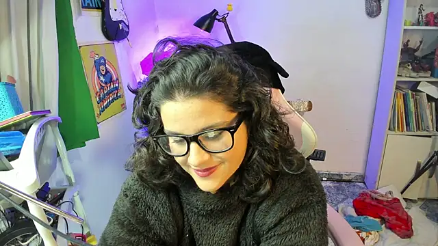 ItsNaiixa online show from December 30, 2024, 2:53 am