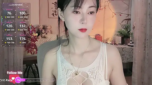 Lisa-s online show from September 20, 2025, 11:06 pm