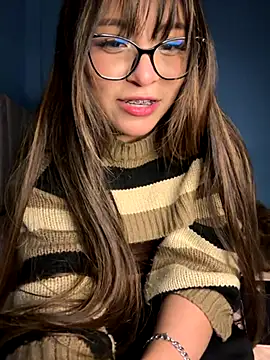 Snapshot of Lily_candy_X chatting on November 15, 2025, 5:38 am Lily candy X online show from November 15, 2025, 5:38 am