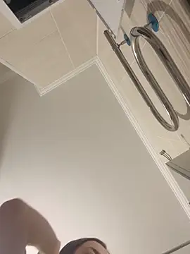 KateRedgar online show from March 22, 2026, 9:34 am