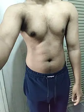 Snapshot of hottboy_39 chatting on February 19, 2026, 7:37 am hottboy 39 online show from February 19, 2026, 7:37 am