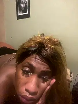 Moorella1 online show from November 27, 2025, 12:35 am