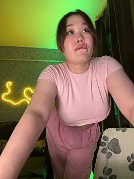 Snapshot of your_toxic_cum chatting on July 1, 2026, 6:51 pm your toxic cum online show from July 1, 2026, 6:51 pm