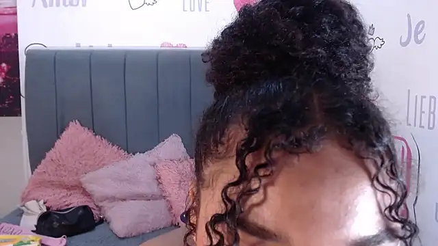 KittyBrookex online show from September 30, 2025, 2:33 pm