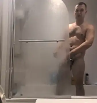 Cumwithmealexanderthebesr online show from October 30, 2025, 5:35 pm