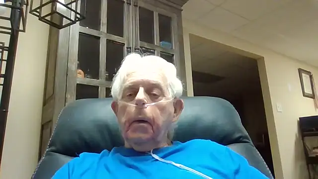 bootlegmanz online show from April 14, 2026, 3:07 pm