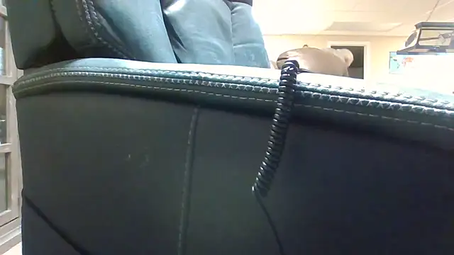 bootlegmanz online show from April 21, 2026, 1:42 am