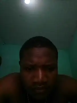 Algenis1232 online show from March 31, 2026, 5:02 pm