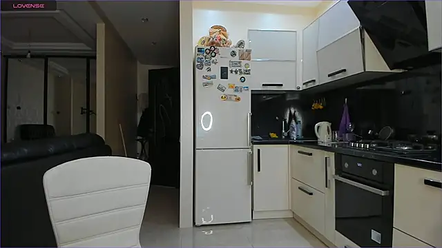 ANNA D ANGEL online show from February 25, 2025, 5:58 pm