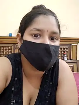 Snapshot of IND_COUPLE1 chatting on March 5, 2025, 2:46 am IND COUPLE1 online show from March 5, 2025, 2:46 am