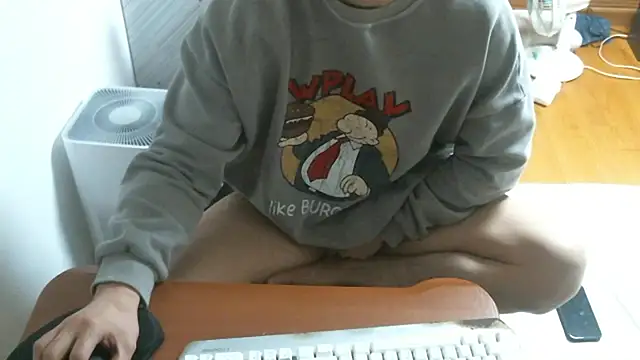 Stellan 0412 online show from February 3, 2026, 4:54 am