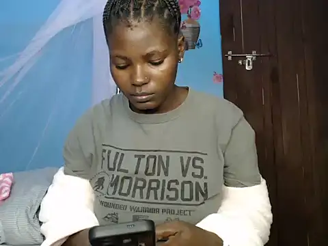 TrishaKalid online show from February 10, 2026, 8:02 pm