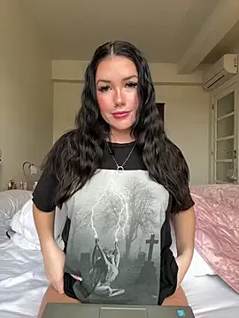 summermc xx online show from February 15, 2026, 2:14 pm