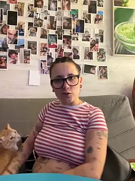 Hawitxui online show from April 12, 2026, 8:41 am