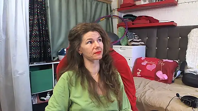 kellyterapy online show from March 11, 2025, 9:56 am