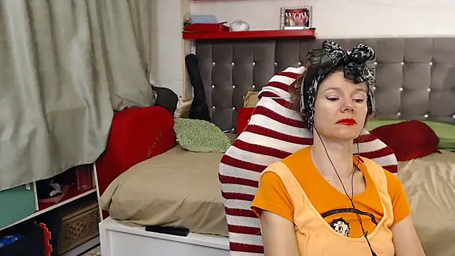 kellyterapy online show from December 13, 2025, 7:53 pm