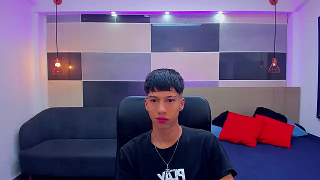 Juan Nd Steven online show from December 24, 2024, 10:28 pm