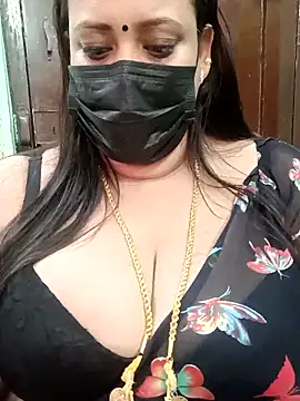 Snapshot of ashikaa_r chatting on February 22, 2025, 11:02 am ashikaa r online show from February 22, 2025, 11:02 am