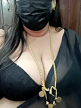 Snapshot of ashikaa_r chatting on March 21, 2025, 8:17 am ashikaa r online show from March 21, 2025, 8:17 am