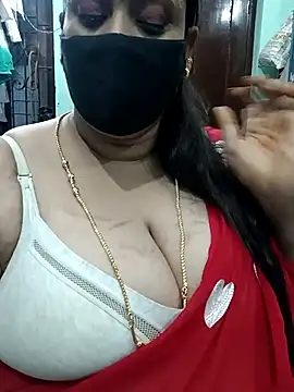 Snapshot of ashikaa_r chatting on October 6, 2025, 9:01 pm ashikaa r online show from October 6, 2025, 9:01 pm