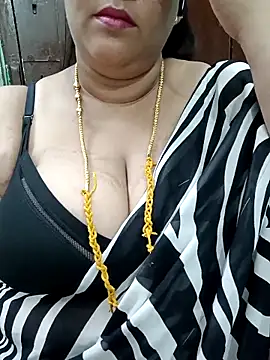 ashikaa r online show from March 20, 2026, 6:35 pm