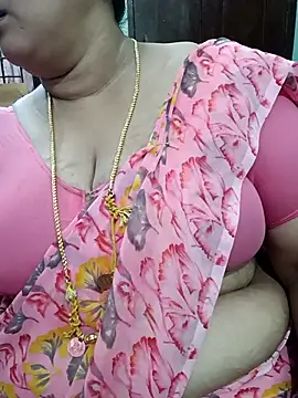 Snapshot of ashikaa_r chatting on April 22, 2026, 6:27 am ashikaa r online show from April 22, 2026, 6:27 am
