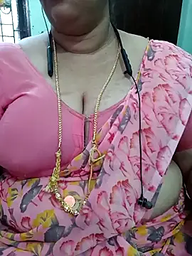 Snapshot of ashikaa_r chatting on May 14, 2026, 9:05 am ashikaa r online show from May 14, 2026, 9:05 am