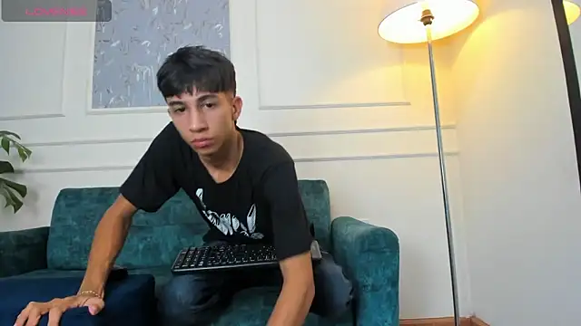 Lucian Davi online show from December 31, 2024, 4:38 am