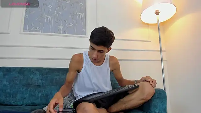 Lucian Davi online show from September 27, 2025, 3:55 am