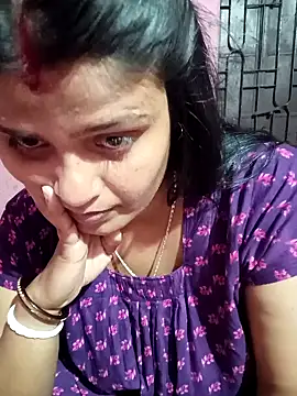 Snapshot of Hot_Pakhi chatting on January 13, 2025, 4:08 pm Hot Pakhi online show from January 13, 2025, 4:08 pm
