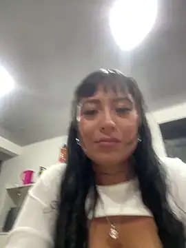 luisa16xxx online show from December 25, 2024, 4:33 am