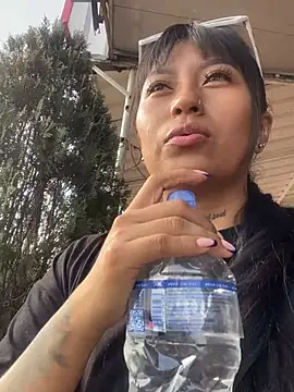 luisa16xxx online show from January 30, 2025, 9:25 pm