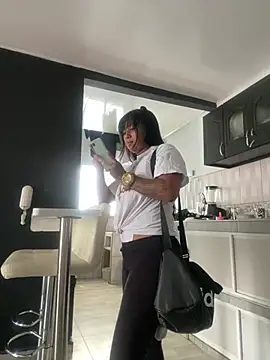 luisa16xxx online show from March 12, 2025, 9:24 pm