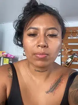 luisa16xxx online show from March 18, 2025, 7:53 pm