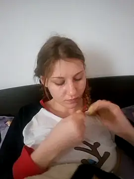 KimySandy online show from February 5, 2025, 5:52 am