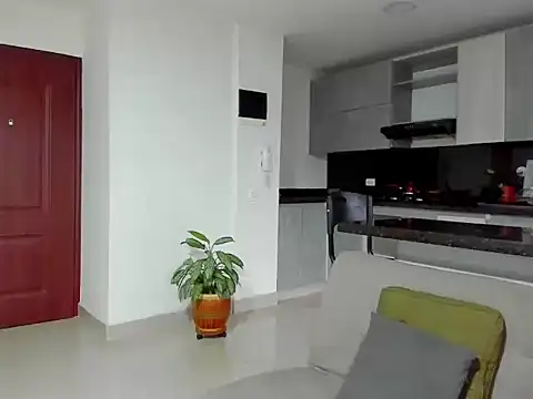 Alexander Martines online show from December 3, 2025, 10:30 pm