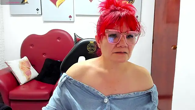 Salomeediaz  online show from November 26, 2025, 9:16 pm