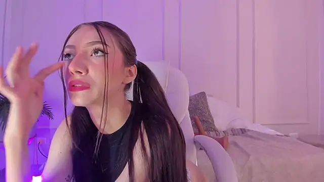 Snapshot of Mariapettit chatting on March 11, 2025, 12:28 pm Mariapettit online show from March 11, 2025, 12:28 pm