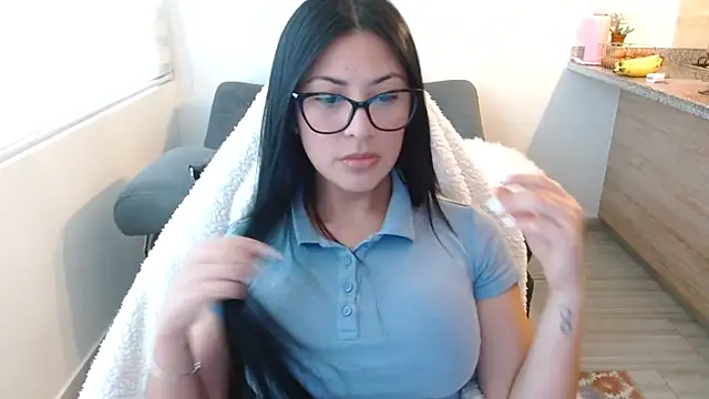 Charlotte cute18 online show from February 10, 2026, 10:47 pm