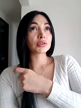  monicab online show from February 14, 2025, 9:43 pm