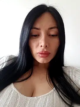  monicab online show from September 23, 2025, 8:01 pm