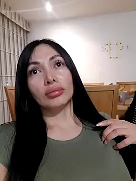  monicab online show from October 5, 2025, 3:49 am