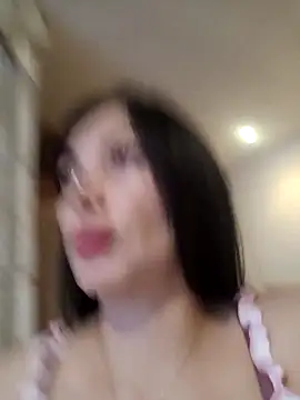  monicab online show from December 19, 2025, 1:34 am