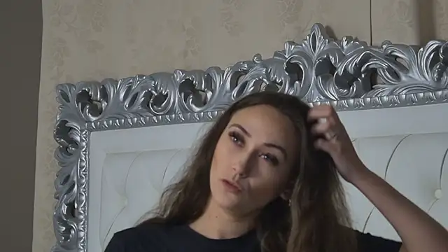 AliceMunro online show from September 23, 2025, 7:17 pm